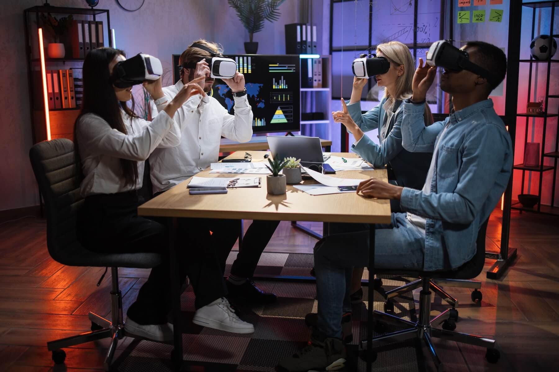 iUNI team in VR collaboration session